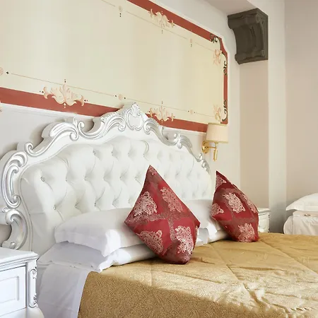 Royal 4* Florença
