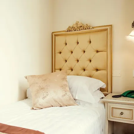 Royal 4* Florenz