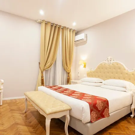 Royal Hotel 4*