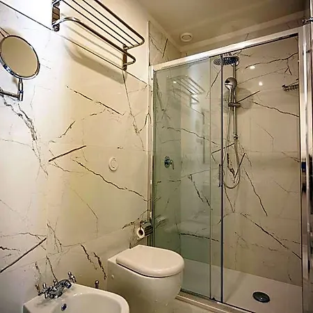 Hotel Royal