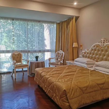 Royal 4* Florence