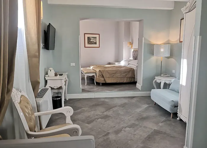 Royal 4* Florence